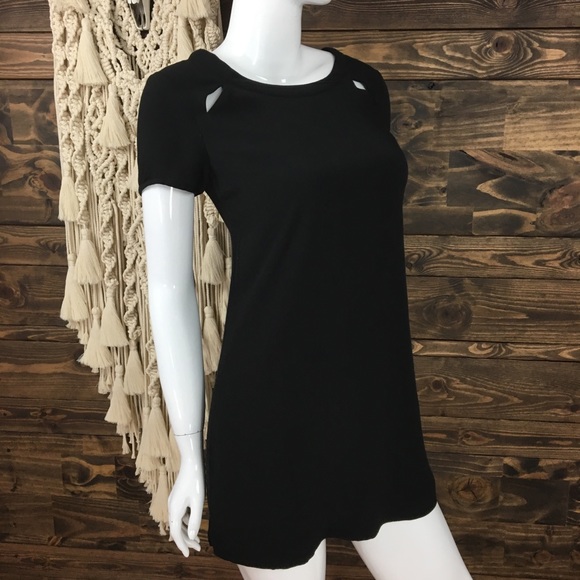 Forever 21 | Slit Shift Dress - Picture 2 of 6